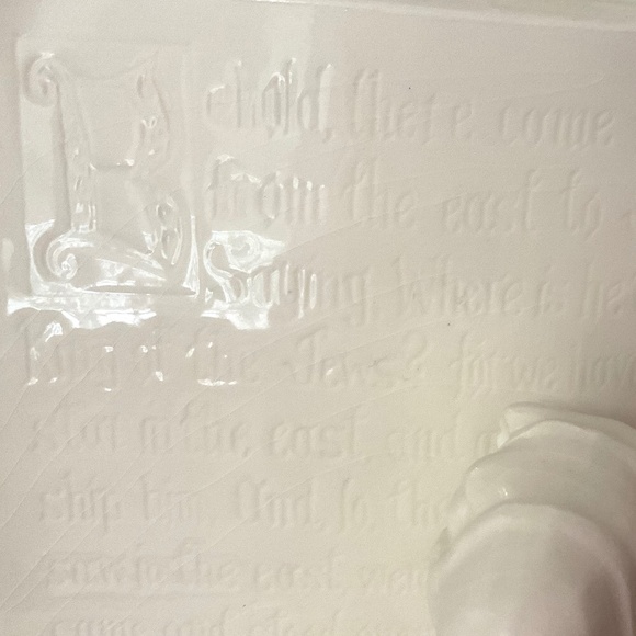 Vintage Nativity Scene Magi Wise Men Bookend with Bible Sculpture - Picture 2 of 16